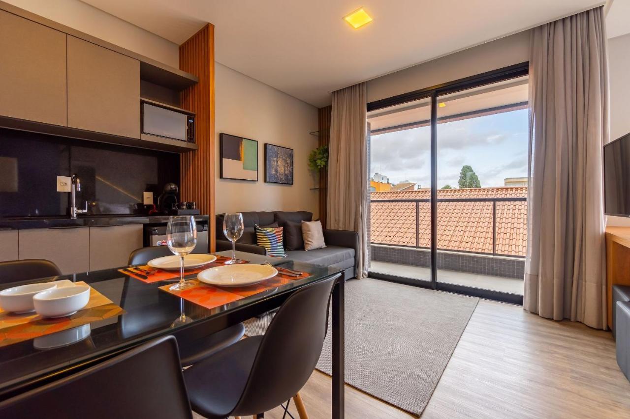 AION suítes 103 - Compacto e luxuoso Loft - Rooftop com piscina e academia - À poucos passos da praia Bombinhas Exterior foto