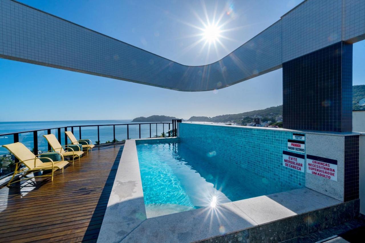 AION suítes 103 - Compacto e luxuoso Loft - Rooftop com piscina e academia - À poucos passos da praia Bombinhas Exterior foto